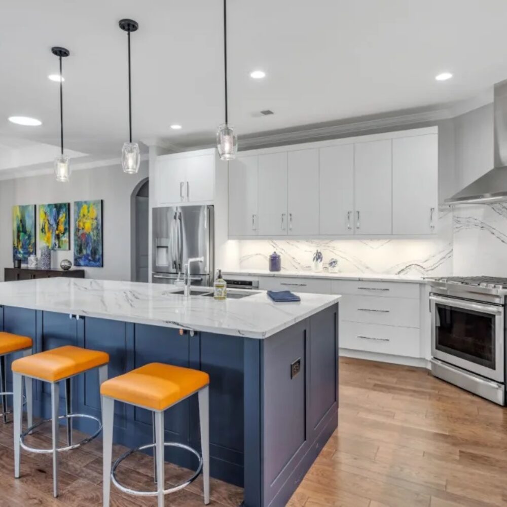 White-and-Blue-Kitchen-in-Greenville-South-Carolina-1024x683